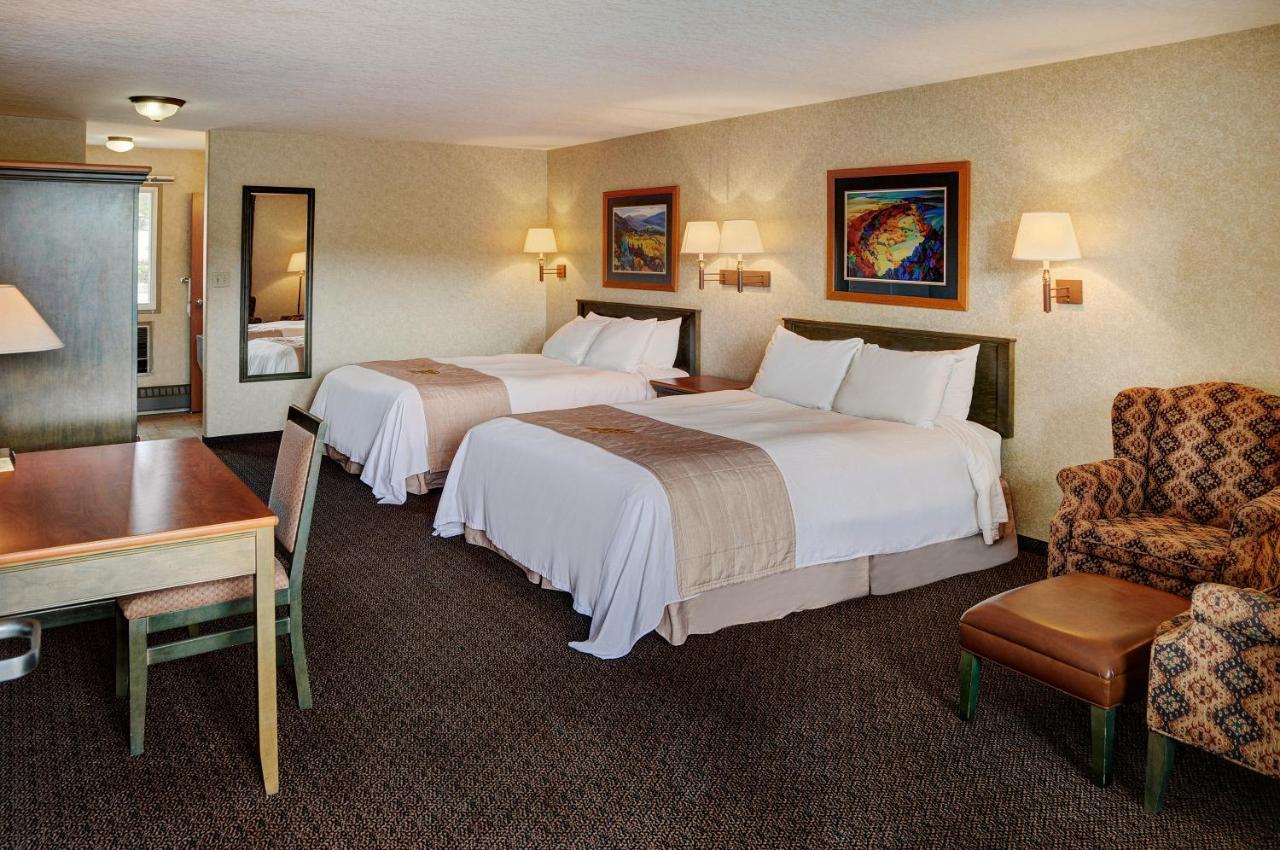 Lakeview Inns & Suites - Хинтон Экстерьер фото